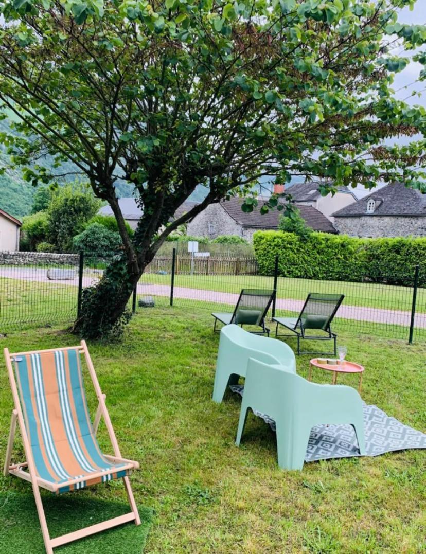 La Suite Unique - Le Jardin Sur Les Pyrenees- Vue Panoramique Montagne -Jardin Cloture Prive De 100M2-Parking-Linge De Lit Et Serviettes Compris- Bielle ภายนอก รูปภาพ