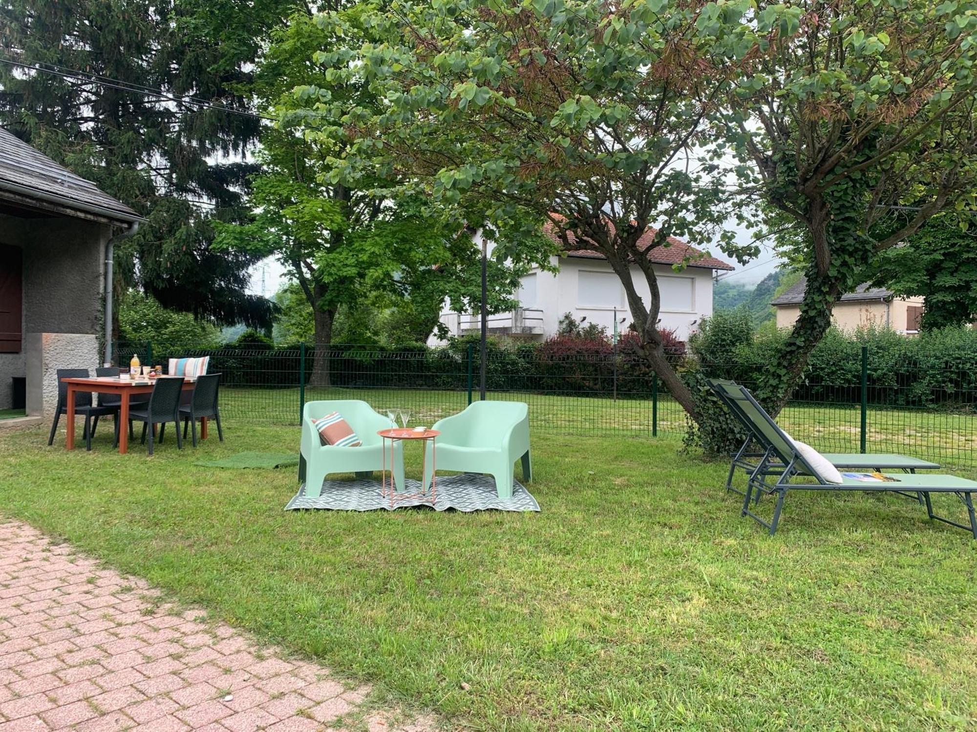 La Suite Unique - Le Jardin Sur Les Pyrenees- Vue Panoramique Montagne -Jardin Cloture Prive De 100M2-Parking-Linge De Lit Et Serviettes Compris- Bielle ภายนอก รูปภาพ