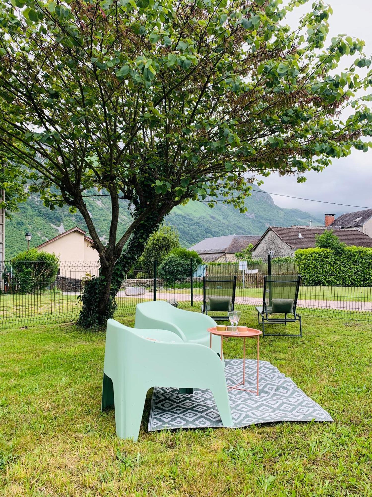 La Suite Unique - Le Jardin Sur Les Pyrenees- Vue Panoramique Montagne -Jardin Cloture Prive De 100M2-Parking-Linge De Lit Et Serviettes Compris- Bielle ภายนอก รูปภาพ