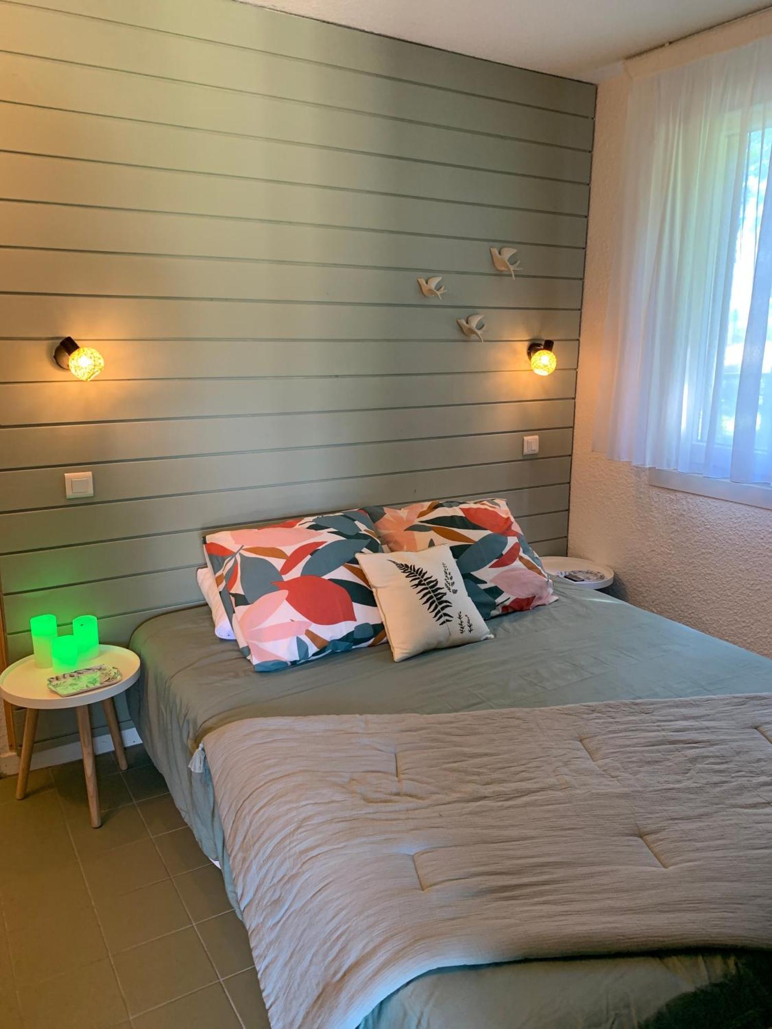 La Suite Unique - Le Jardin Sur Les Pyrenees- Vue Panoramique Montagne -Jardin Cloture Prive De 100M2-Parking-Linge De Lit Et Serviettes Compris- Bielle ภายนอก รูปภาพ
