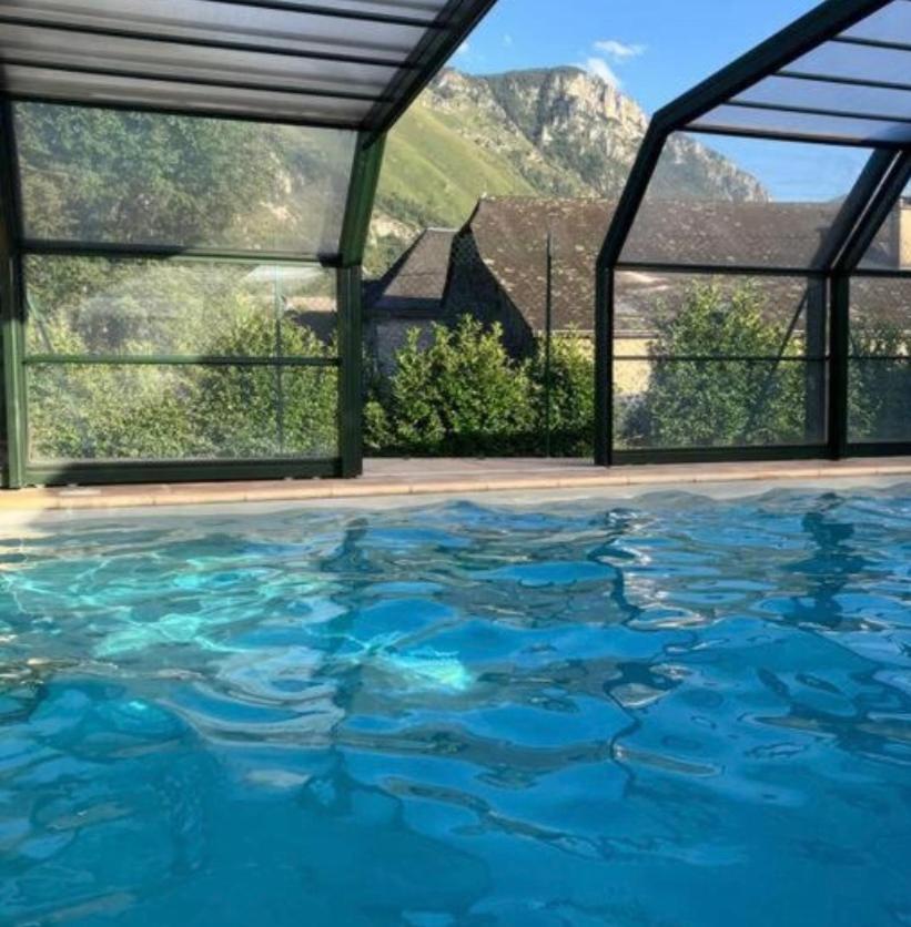 La Suite Unique - Le Jardin Sur Les Pyrenees- Vue Panoramique Montagne -Jardin Cloture Prive De 100M2-Parking-Linge De Lit Et Serviettes Compris- Bielle ภายนอก รูปภาพ